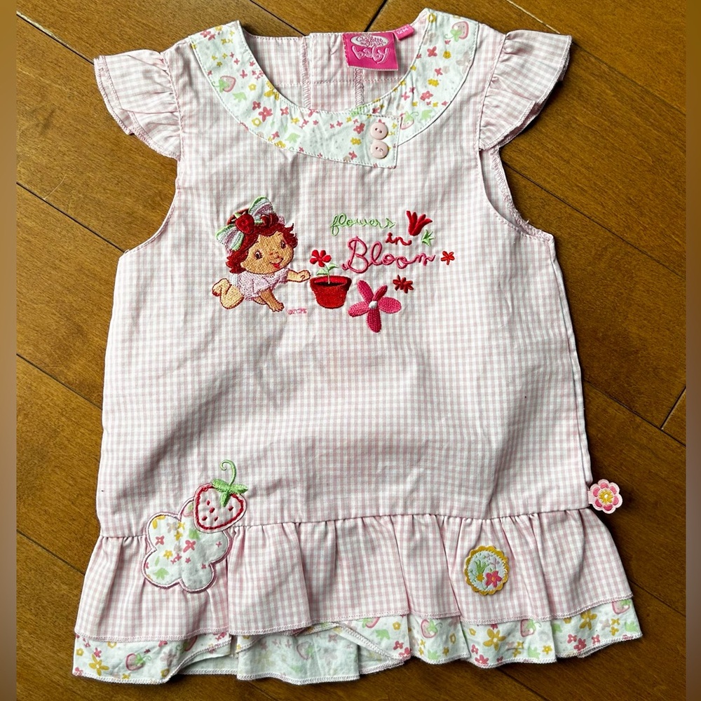 Strawberry shortcake dress